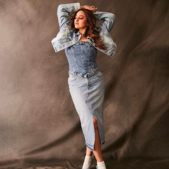 Zara Corset Style Denim Top - Picture 8 of 17